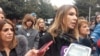 Maja Raičević i predstavnice ženskih organizacija na protestu ispred zgrade Višeg suda u Podgorici 12. decembra 2023. (Foto: VOA)