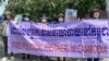 សមាជិក​ក្រុម​ស្ត្រី​ថ្ងៃ​សុក្រ​ខ្លះ​​មិន​ព្រម​ឱ្យ​ស្វាមី​ចុះចូល​បក្ស​កាន់​អំណាច​ដើម្បី​រួច​ពី​ការ​ឃុំ​ខ្លួន