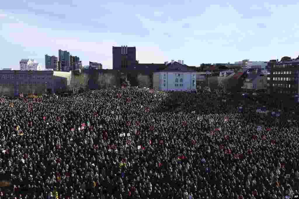 People across Iceland gather during the women&#39;s strike in Reykjavik.&nbsp;&nbsp;Iceland&#39;s prime minister and women across the island nation are on strike to push for an end to unequal pay and gender-based violence.