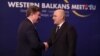 Какви се реакциите по посетата на
О`Брајан на Скопје? 