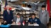 Menhan RI Prabowo Subianto menyaksikan penandatanganan MOU yang merupakan komitmen pembelian 24 unit pesawat tempur F-15EX baru dari Amerika. (Foto: Courtesy/Kemenhan)