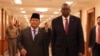 Pertemuan Menteri Pertahanan AS Llyod Austin (kanan) dan Menteri Pertahanan Indonesia Prabowo Subianto di Pentagon hari Kamis (24/8) (courtesy: Kemhan RI). 