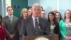 Profil Mike Pence