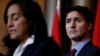 Foto Achiv: Premye Minis Kanadyen Justin Trudeau ak Minis Defans Nasyonal Kanada Anita Anand pandan yon konferans pou lapres nan Ottawa, Kanada, 26 Sept. 2022. 