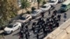 İranda polis qəddarlığını göstərən videolar paylaşılır
