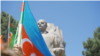 Müxalifət partiyaları Rəsulzadənin abidəsini ziyarət edib 