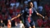 Kylian Mbappé met la pression sur le PSG