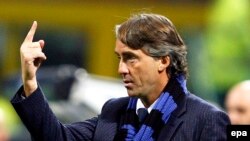 Roberto Mancini lors d'un match de Ligue des champions entre l'Inter Milan et le CSKA Moscou, Italie, le 14 novembre 2014