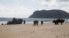 지난 2018년 미국 하와이 해병대 기지에서 진행된 환태평양합동훈련(RIMPAC) 참가 장병들이 상륙 연습을 하고 있다. (자료사진=DVIDS)