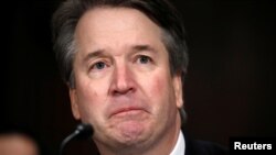 Calon Hakim Agung Brett Kavanaugh memberi kesaksian di hadapan Komite Yudisial Senat di Capitol Hill di Washington, 27 September 2018.
