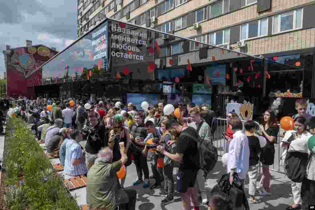 People lineup to visit a newly opened fast food restaurant in a former McDonald&#39;s outlet in Bolshaya Bronnaya Street in Moscow, Russia.&nbsp;Three months after&nbsp;McDonald&rsquo;s&nbsp;suspended operations in Russia, hundreds of people streamed into its famous former outlet on Moscow&rsquo;s Pushkin Square as the restaurant reopened under a Russian owner and a new name.
