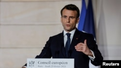 Le président Emmanuel Macronlors d'une conférence de presse à Paris, le 25 février 2021. 