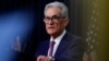 Ketua bank sentral AS, Jerome Powell, menghadiri konferensi pers tentang keputusan rapat mengenai suku bunga The Fed di the Federal Reserve, Washington, 31 Januari 2024. (Foto: Evelyn Hockstein/Reuters)