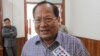 រូបឯកសារ៖ លោក​ ខៀវ សុភ័គ អ្នកនាំពាក្យ​ក្រសួង​មហាផ្ទៃ​និយាយ​ជាមួយ​​អ្នកសារព័ត៌មាន​នៅ​ថ្ងៃ​ទី​១១ ខែ​សីហា ឆ្នាំ​២០១៦​ នៅ​រាជធានី​ភ្នំពេញ​។ (ឡេង ឡែន/វីអូអេ)