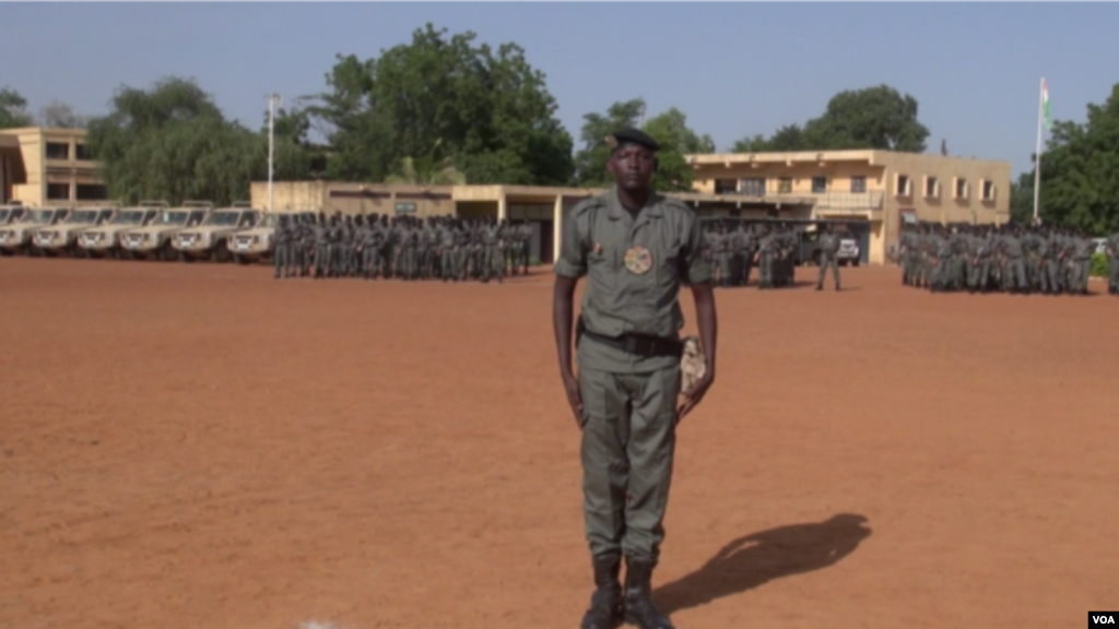 Amurka ta tallafawa Nijar da horas da 'yan sanda 250 tare da ba su tallafin motoci 50 da wasu kayan aiki domin su dakile barazanar Boko Haram a kasar. Satumba 06, 2016
