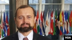 Thomas Perriello, Intumwa Idasanzwe ya Leta Zunze Ubumwe z'Amerika mu karere k'ibiyaga bigari