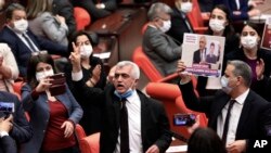 Parlementerê HDPÊ Omer Farûk Gergerlioglu