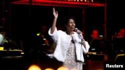 Aretha Franklin lors de la commémoration du 25e gala d'automne de la Elton John AIDS Foundation à New York, à New York, le 7 novembre 2017.