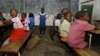 Ekonomi Memburuk, Makin Banyak Anak-anak Harus Bekerja di Zimbabwe