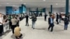 COP29 məkanında ekofəallar “Ödəyin!” şüarı ilə daha bir aksiya keçirib 