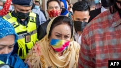 Rosmah Mansor, wife of Malaysia's former prime minister Najib Razak, leaves the Duta court complex after a hearing in her graft trial in Kuala Lumpur, Malaysia, on Feb. 18, 2021. 