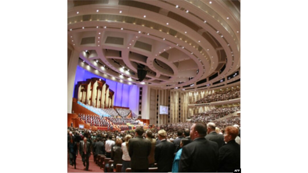 Solt Leyk Siti shahridagi mormonlar ibodatxonasida