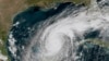 Ova satelitska slika GOES-16 GeoColor snimljena u 12:15 sati. EDT i koju je obezbijedila Nacionalna uprava za okeane i atmosferu (NOAA) prikazuje uragan Milton u Meksičkom zaljevu, uz obalu meksičkog poluostrva Jukatan u utorak, 8. oktobra 2024.