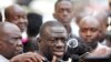 Kizza Besigye déclare forfait pour la présidentielle en Ouganda, le duel Museveni-Bobi Wine se dessine