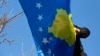 Pripreme za proslavu godišnjice proglašenja nezavisnosti Kosova u Prištini, fotografija iz februara 2020. (Foto: AP Photo/Visar Kryeziu)