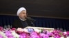 نظرسنجی جدید: محبوبیت روحانی اندکی کاهش یافت