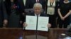 Perusahaan-perusahaan AS Gugat Inpres Keimigrasian Trump