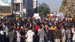 Naannoo Amaaraatti ummatii hiriira bahee waan barattoota dhabamanii gaafate