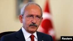 Kemal Kilicdaroglu, ketua Partai Republik Rakyat partai posisi utama Turki, di Ankara (4/4/2014). 