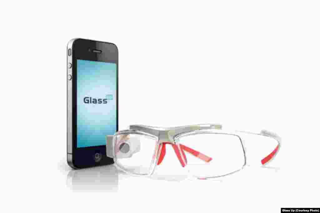 Unlike Google Glass and Smart Glass, Glass Up looks more like a real set of glasses. The display is the center of the right lens and the information appears in the center of the wearer’s field of vision.