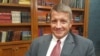 Pendiri Blackwater Erik Prince saat wawancara dengan VOA tentang usulan penggunaan tentara bayaran di Afghanistan. (Foto:dok)