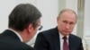 Arhiva - Predsednik Rusije Vladimir Putin u razgovoru sa predsednikom Srbije Aleksandrom Vučićem u Moskvi, 2. oktobra 2018.