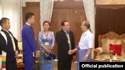 သမ္မတ ဦးသိန်းစိန်နဲ့ RCSS/SSA ခေါင်းဆောင်တွေ့ဆုံ။ သတင်းဓာတ်ပုံ- သမ္မတပြောခွင့်ရဦးရဲထွဋ် FB။