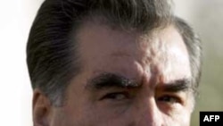 İmoməli Rəhman ölkəsinin 3 ildən sonra tam enerji müstəqilliyinə malik olacağını deyir
