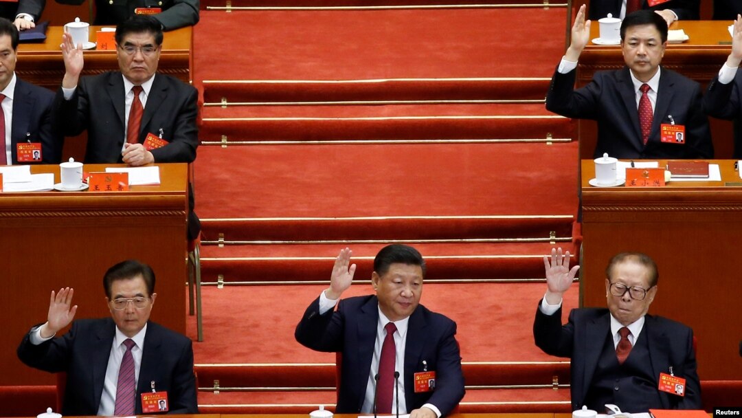 တရုတ်ကွန်မြူနစ်ပါတီ ၁၉ကြိမ်မြောက် ကွန်ကရက်ကျင်းပစဉ်။