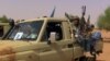 Ex-rebelles, groupes progouvernementaux et opposition critiquent le pouvoir au Mali