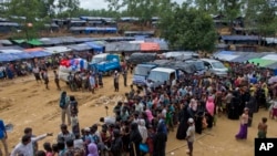 'Yan kabilar Royhingya suna tsrewa daga jidajensu