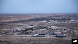 FILE - Zračna baza Al-Asad u Iraku gdje su smješteni američki vojnici